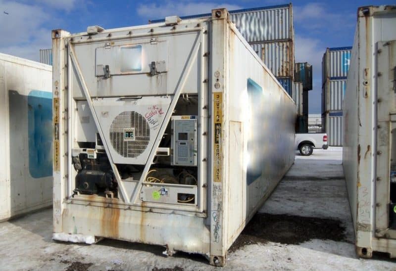 Front of a used 40ft reefer container showing the refrigeration unit